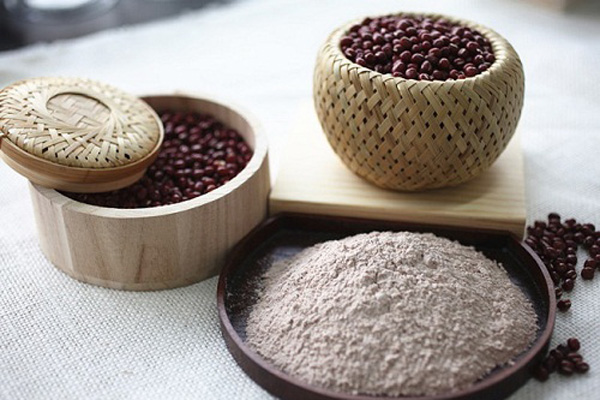 Top 5 cách làm mặt nạ dưỡng da bằng đậu đỏ nhanh chóng tại nhà