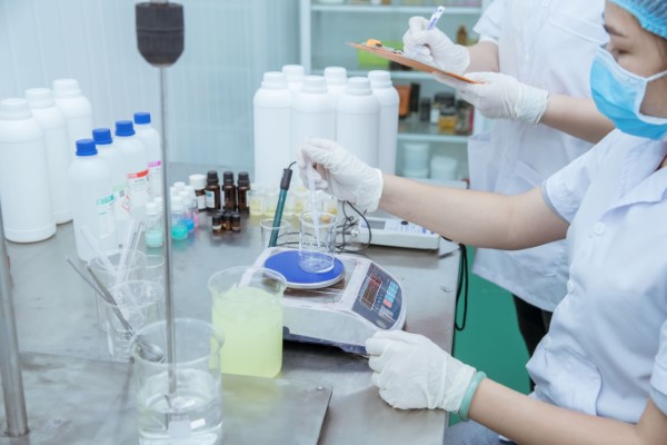 Công nghệ sản xuất kem chống nắng hiện đại