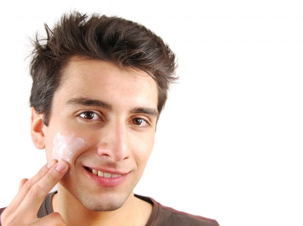 Nam giới nên dùng sữa tắm gì phù hợp nhất