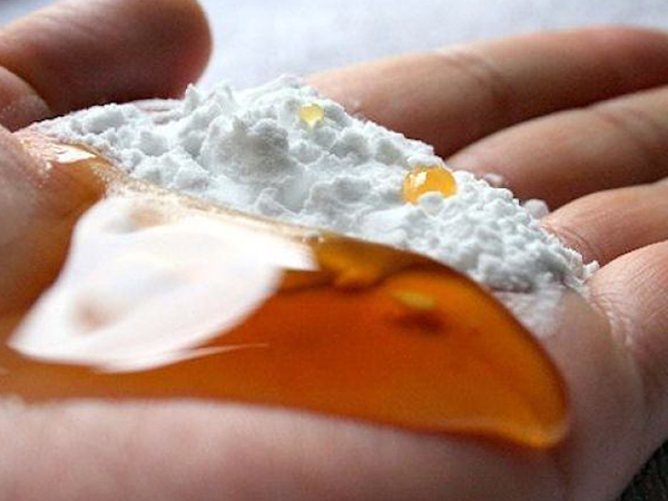 Dưỡng da bằng mặt nạ làm từ baking soda