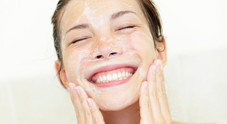 Làm đẹp với mặt nạ dưỡng da bằng baking soda