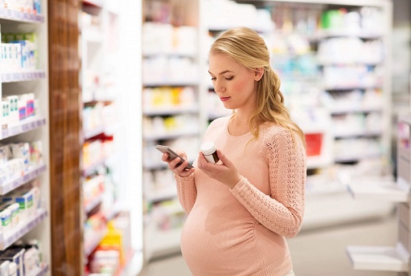 Các bí kíp làm sữa rửa mặt cho bà bầu an toàn