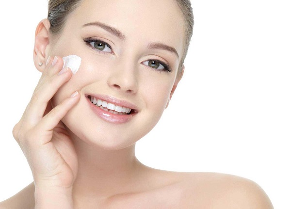Cách chọn sữa rửa mặt cho da thường