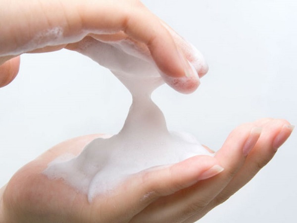 Tiêu chí lựa chọn sữa rửa mặt dành cho bà bầu