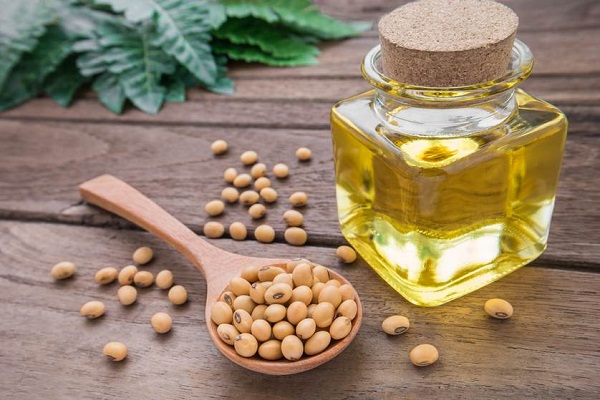 Tự làm sữa rửa mặt đậu nành trắng da hiệu quả